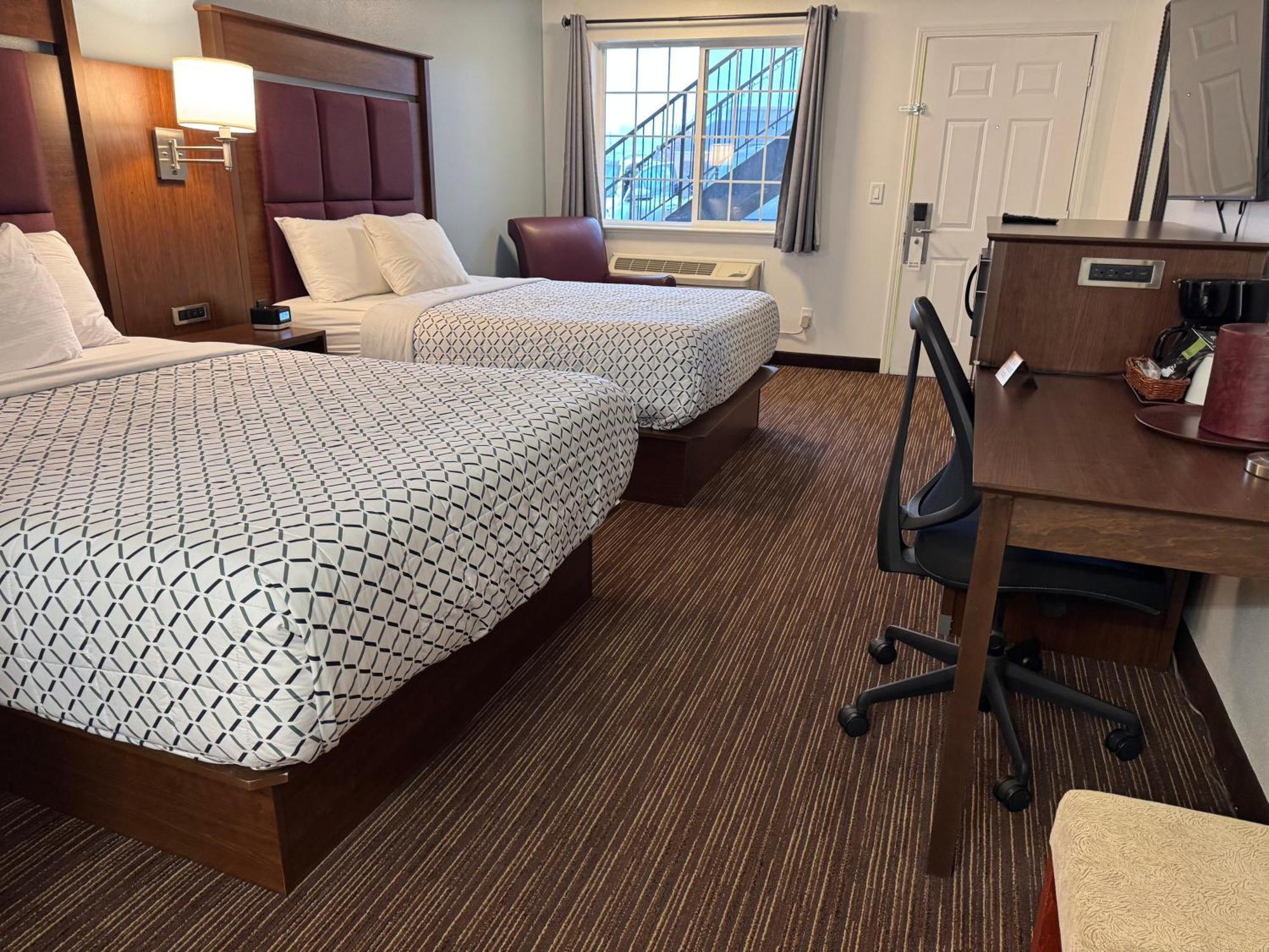 Morgan Inn And Suites Walla Walla Milton-Freewater Екстериор снимка