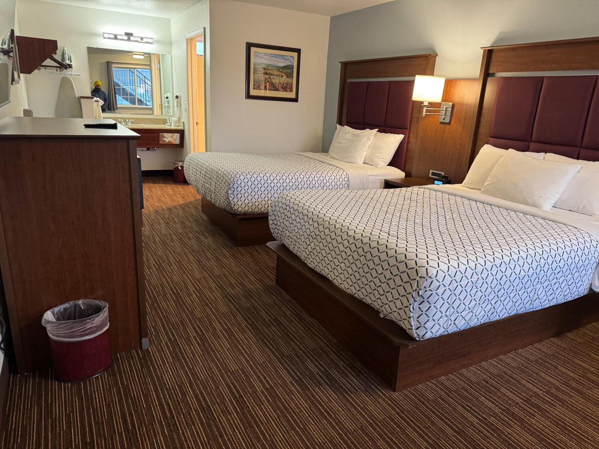 Morgan Inn And Suites Walla Walla Milton-Freewater Екстериор снимка